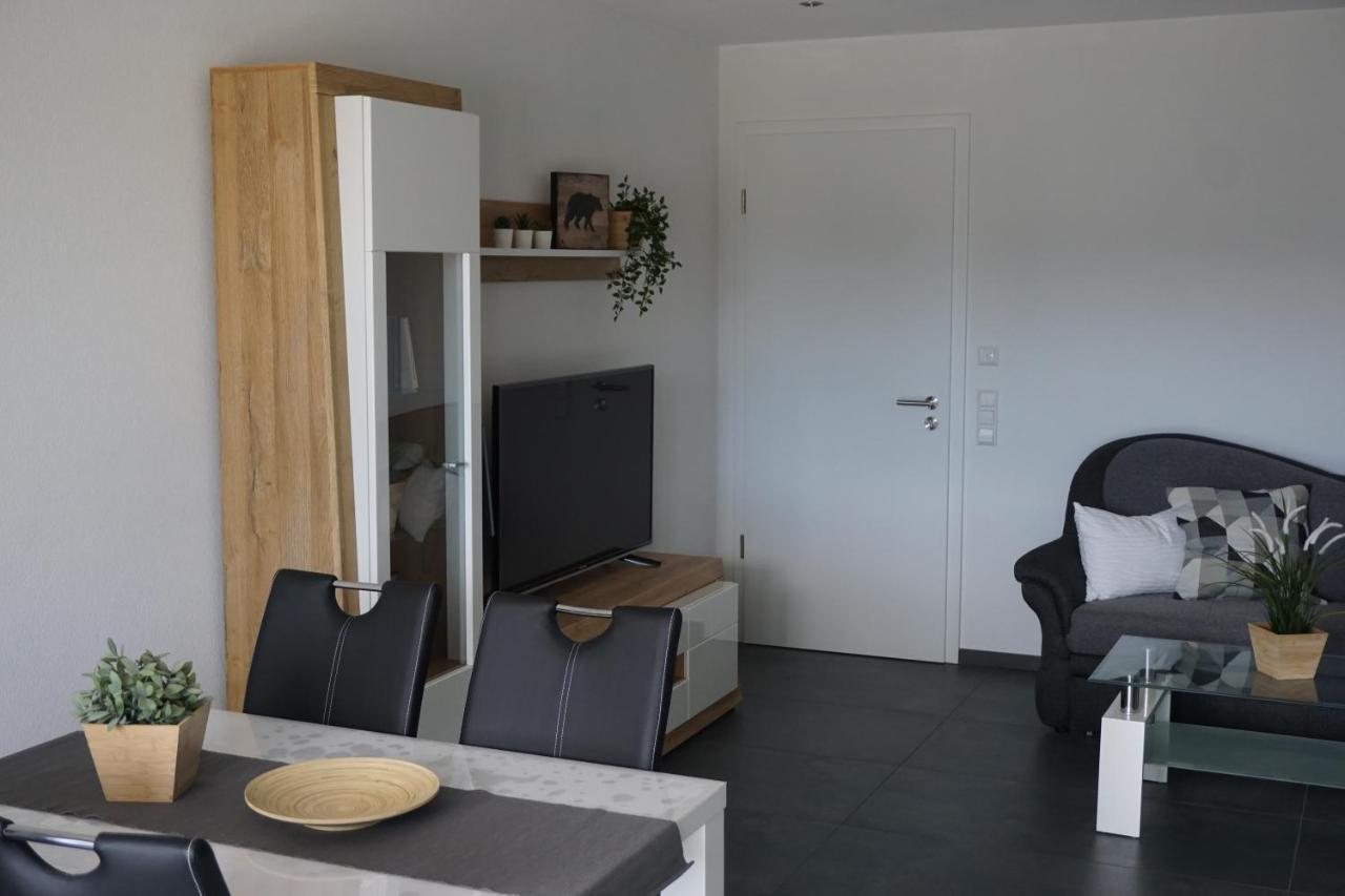 Ferienwohnung Schauinsland ノイエンビュルク エクステリア 写真